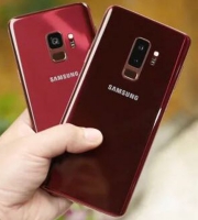 Samsung Galaxy S9 Plus (8- 64GB) 4G LTE Red